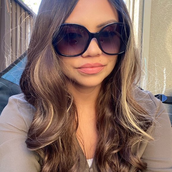 BNIB CHANEL SUNGLASSES - Picture 4 of 6